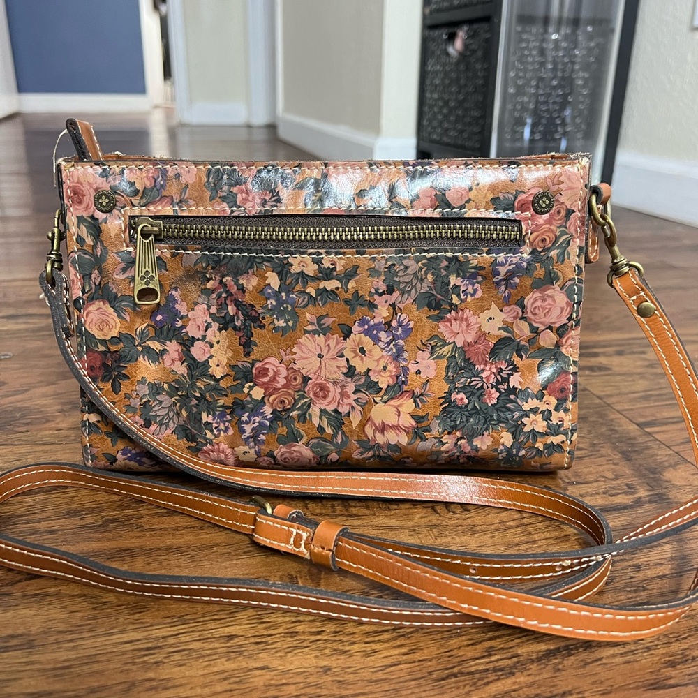 Patricia Nash Women's Torri Crossbody Leather Multi Floral .